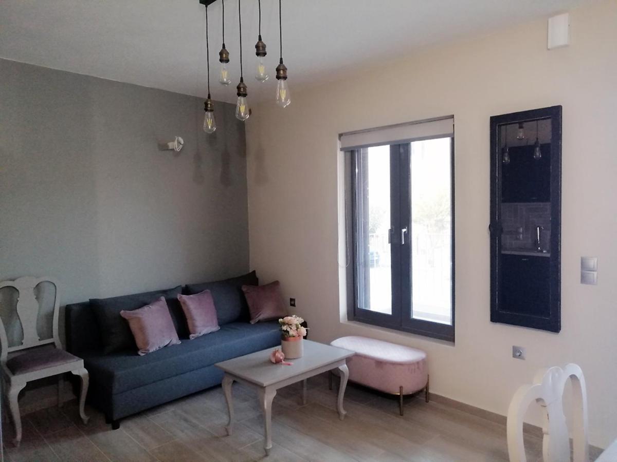 Euphoria Superior Suite Apartment 阿尔戈斯托利翁 外观 照片