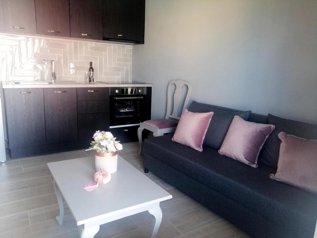 Euphoria Superior Suite Apartment 阿尔戈斯托利翁 外观 照片